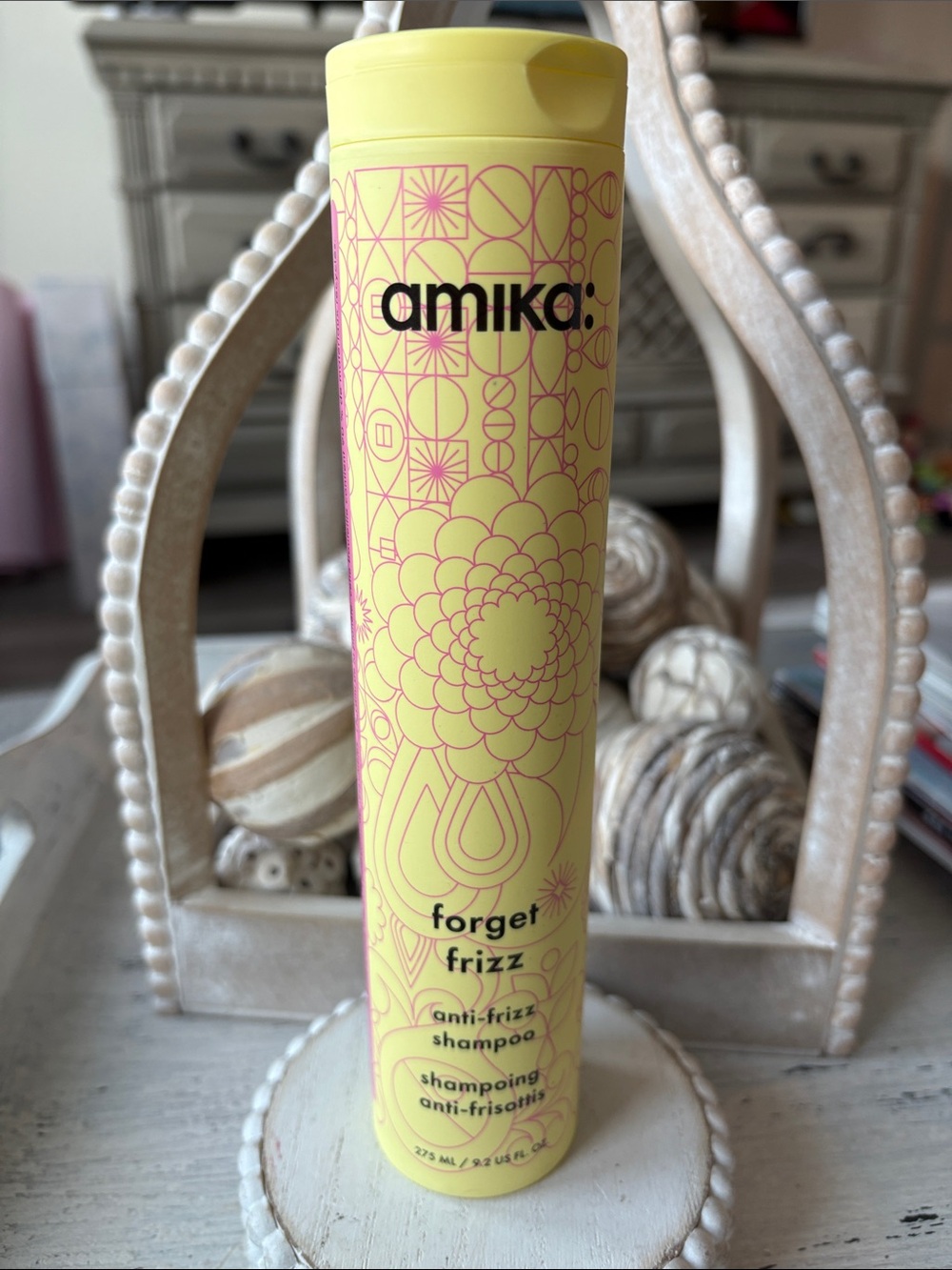 amika Forget Frizz Anti-Frizz Shampoo